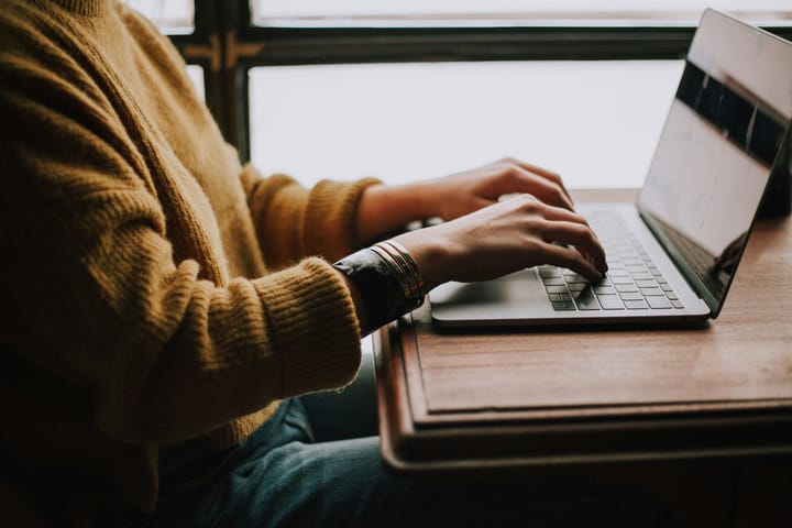 How to Spot a Scam Breeder Account on Social Media (and What to Do About It)